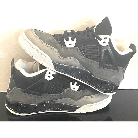 KIDS JORDAN AIR JORDAN 4 RETRO 'FEAR' FV4537-002 Size 13C Grey Black - Picture 10 of 10